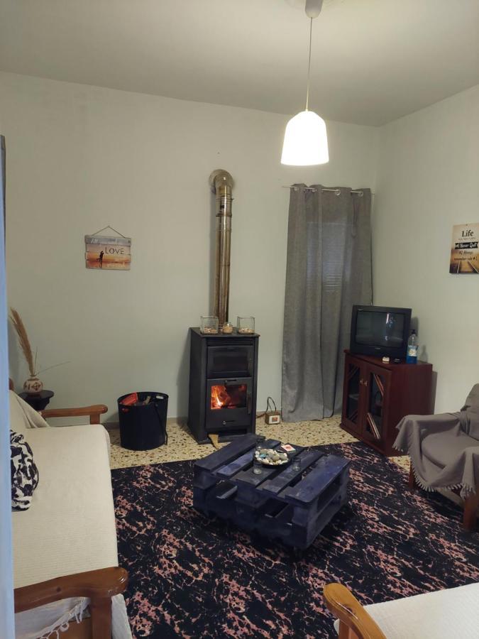 Nala'S House Apartment Leonidio Luaran gambar